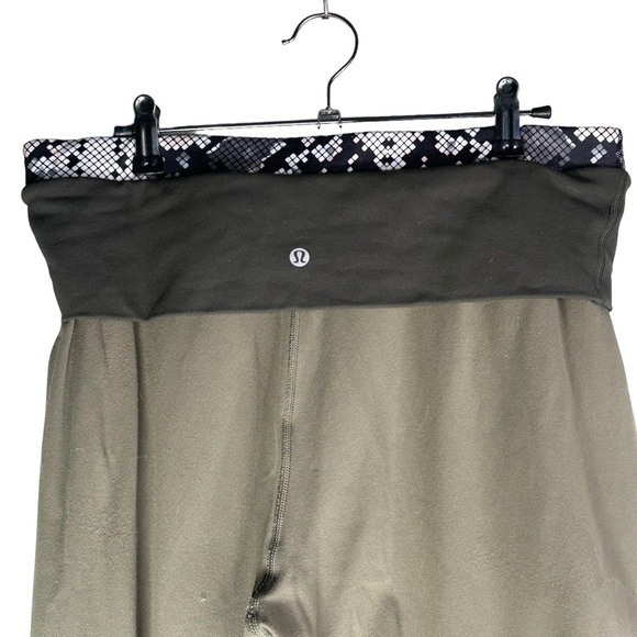 Lululemon Sunset Salutation Cropped leggings loose fit ruched, pockets , Sz 12 - Picture 7 of 10